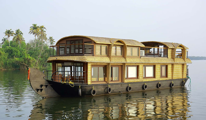 luxury Houseboats
