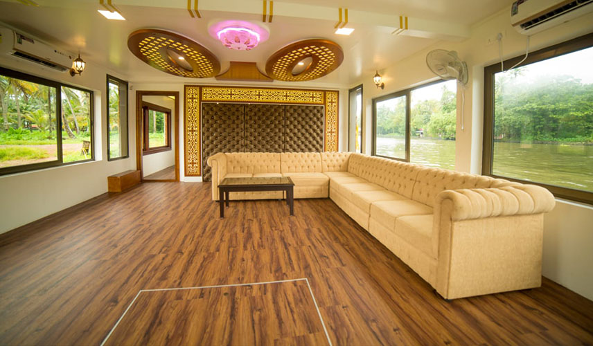 luxury Houseboats